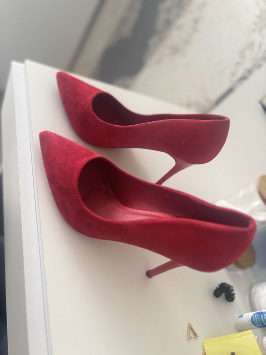 Продам Женские туфли