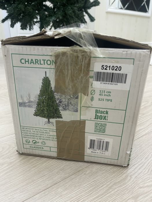 Продам Елка в отличном состояние