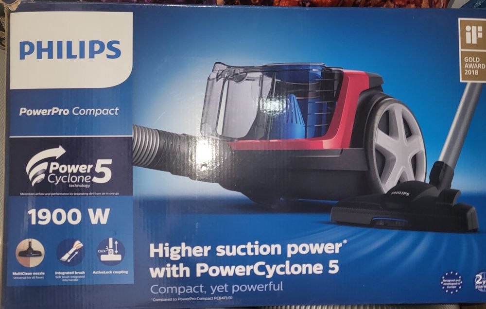 Пылисос: Fillips, супер цена.