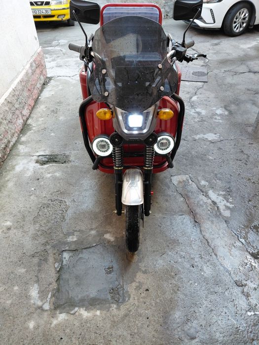 Электро скутер 3-х балонное