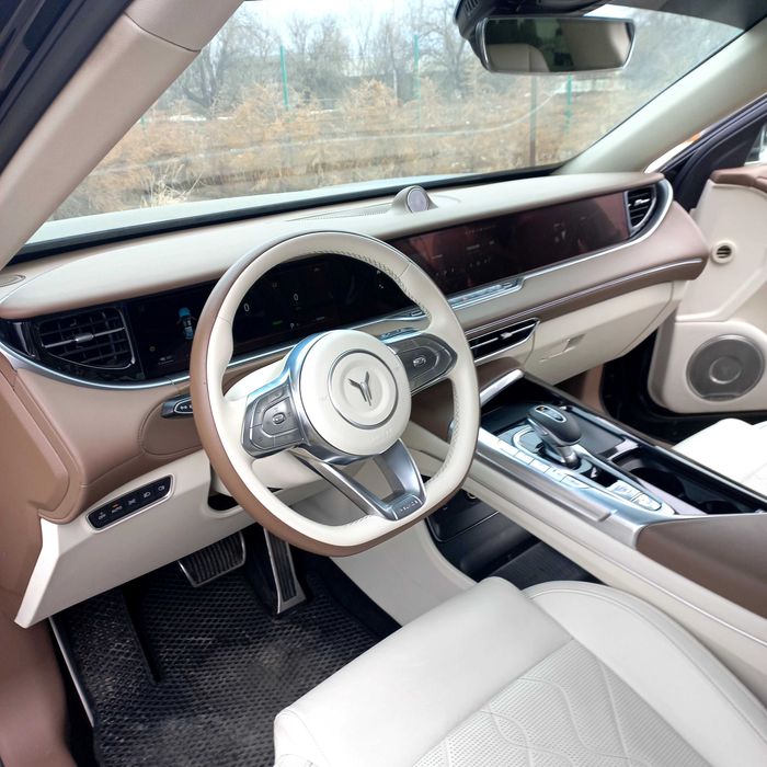 Voyah free сотилади