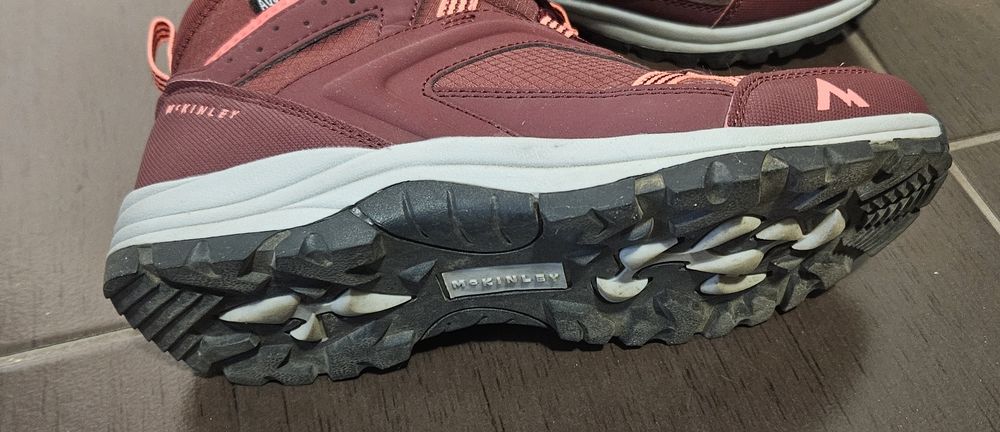 Pantofi inalti drumetie, pt fete, marimea 35