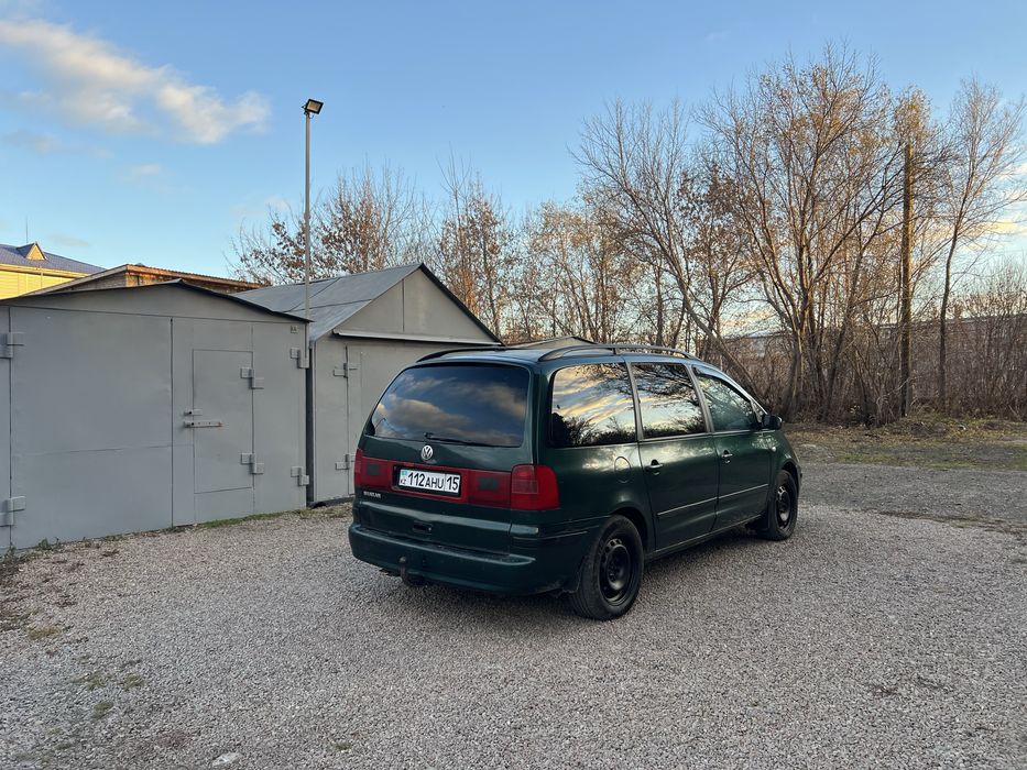 Продам Volkswagen Sharan 2002