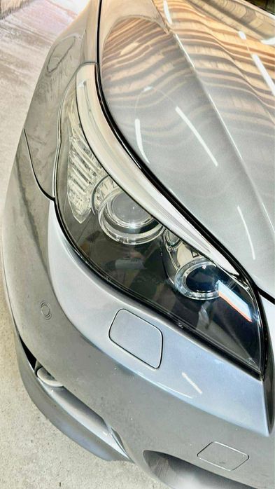 BMW E60 Фейслифт ксенонови фарове имат  защитно фолио