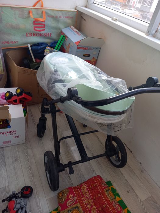 Продам коляску в
