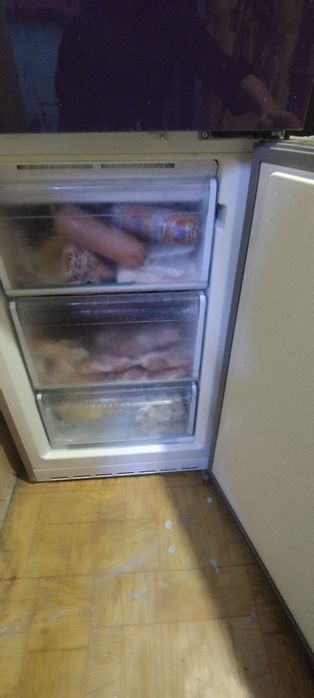 Продам холодильник Bosch