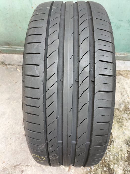 235 55 18 Anvelopa de vară Continental