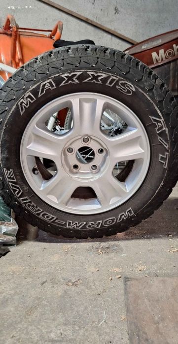Офроуд гуми Maxxis