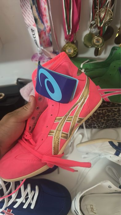 Asics Tiger борцовки 39 номер