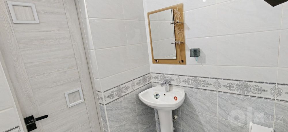Ижарага узок муддатга уй берилади.Хамма шароити билан.