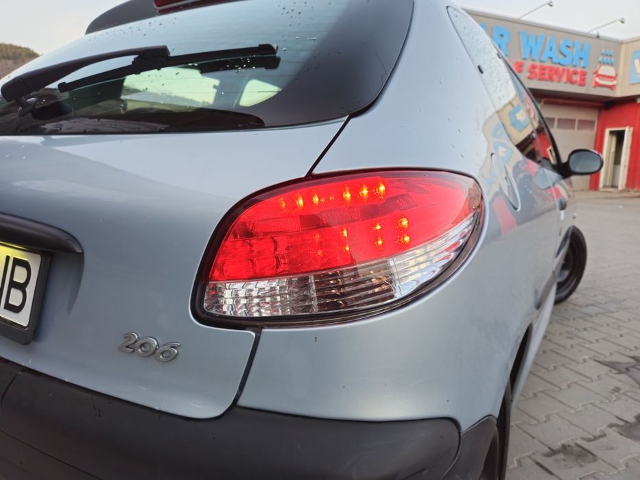 Peugeot 206 1.1 HFX
