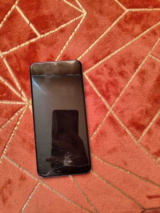 Продам Samsung A50