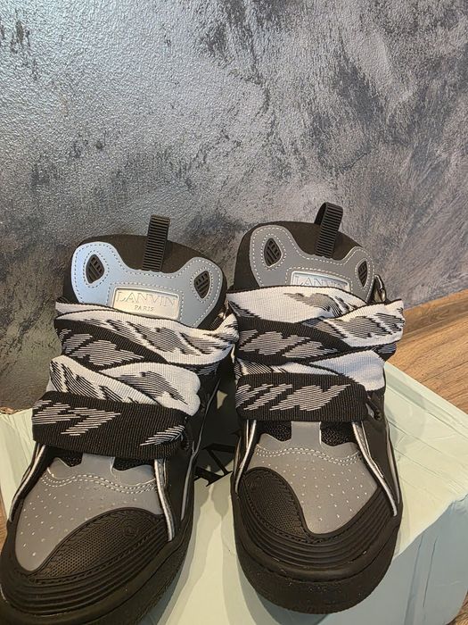 Vând  Lanvin curb black 42