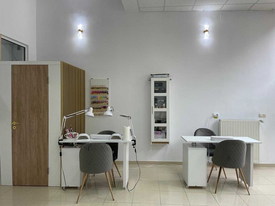 Vând afacere salon de înfrumusețare – spațiu amenajat 48 mp, zona centrala, Cluj-Napoca