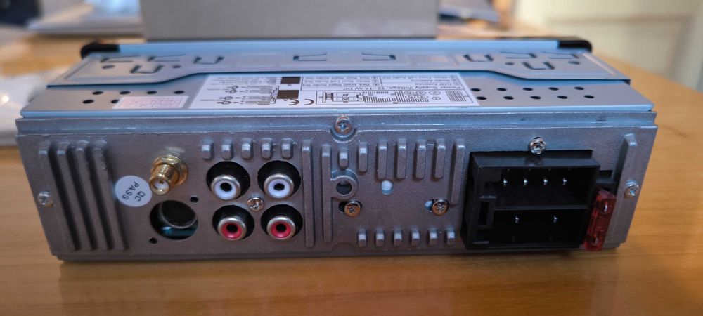 Ново Авторадио DAB FM/MP3/WMA/WAV/FLAC player