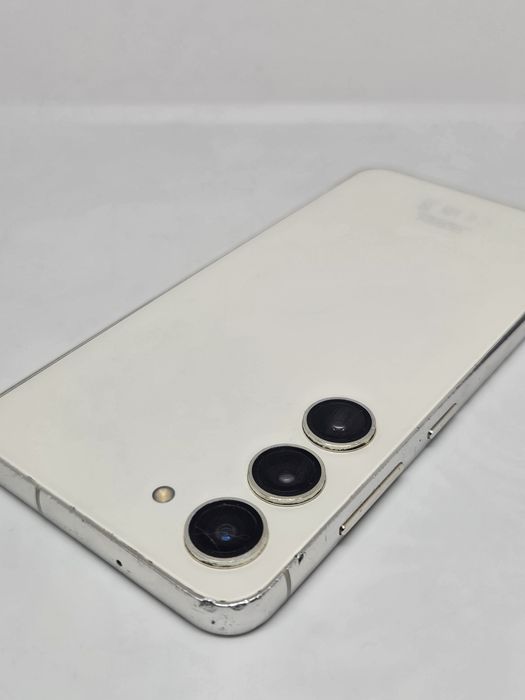 Samsung Galaxy S23 5G 128Gb/8Ram Cream