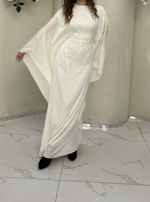 Абайя белая не просвечивает