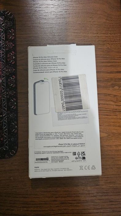 Оригинальный чехол на iphone 15 pro max