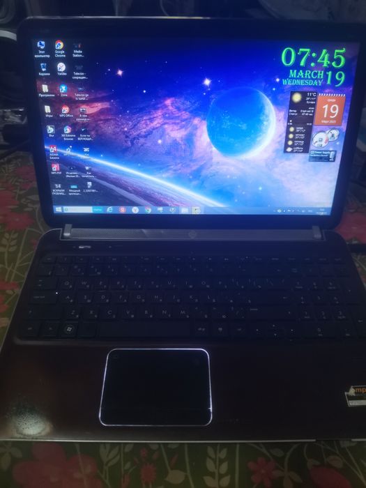 Продаётся ноутбук