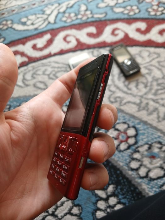 Sony ericsson T700 sotladi