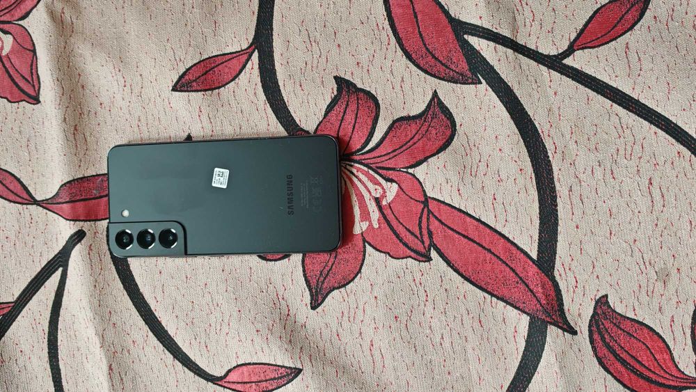 Samsung Galaxy S22 Impecabil