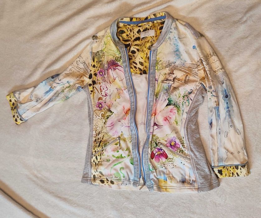 Дизайнерско яке/блуза Just White by SE – арт принт и леопардов десен