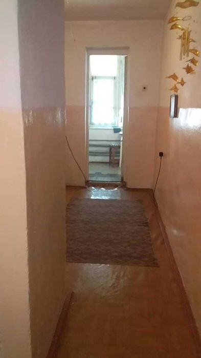 СРОЧНО! Продается 3-х комнатная квартира в Гулистане