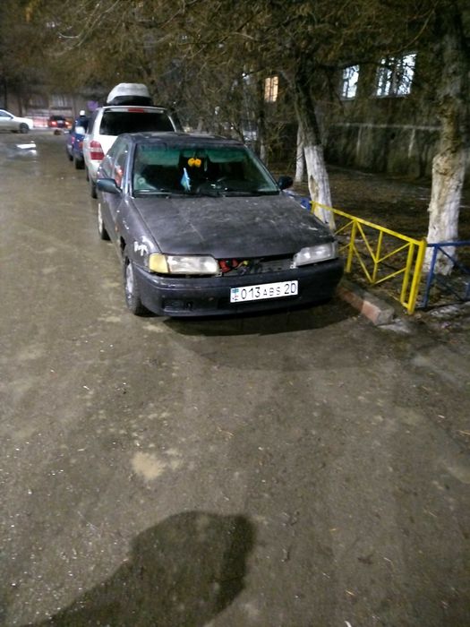 Продам машину ниссан примера