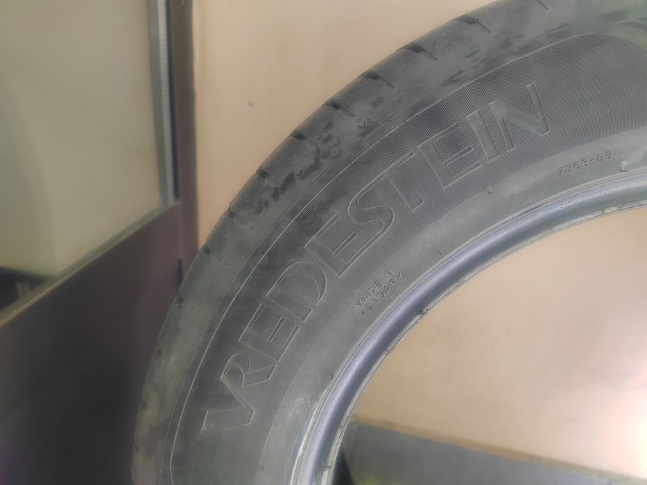 Гуми Vredestein 215/60/16