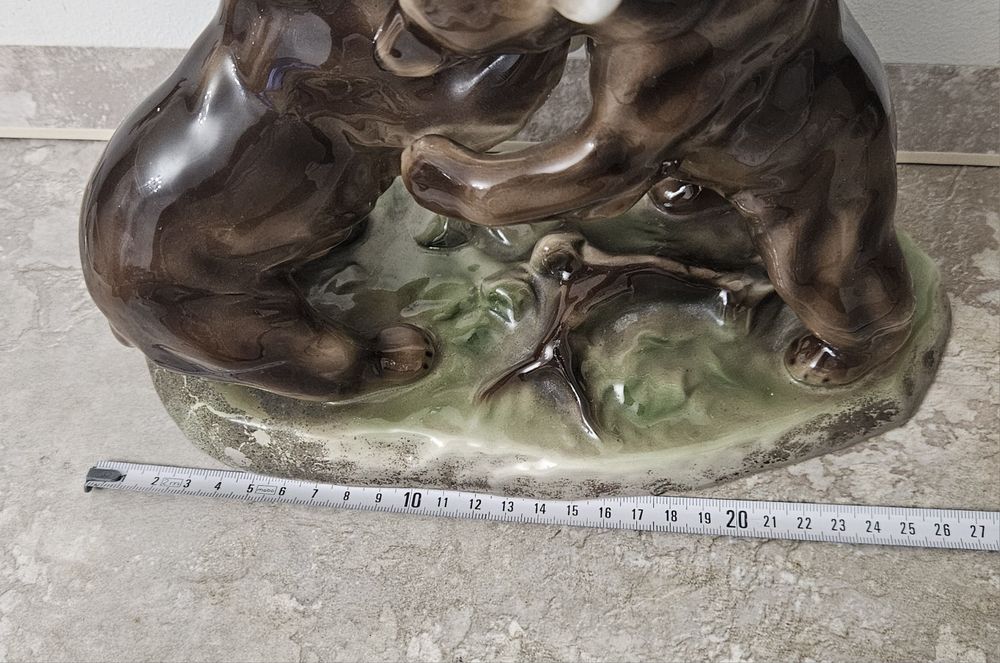 Порцеланов фигура Виена 20-ти век.