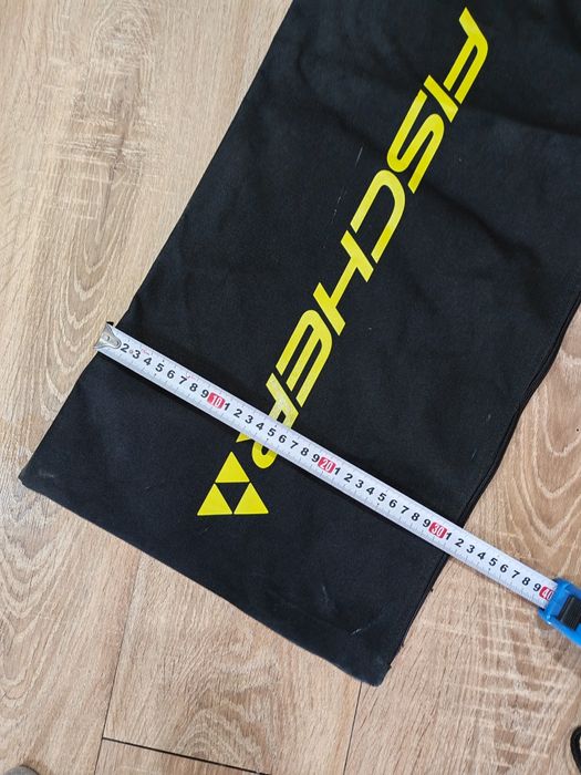 Чехол для лыж, почти новый