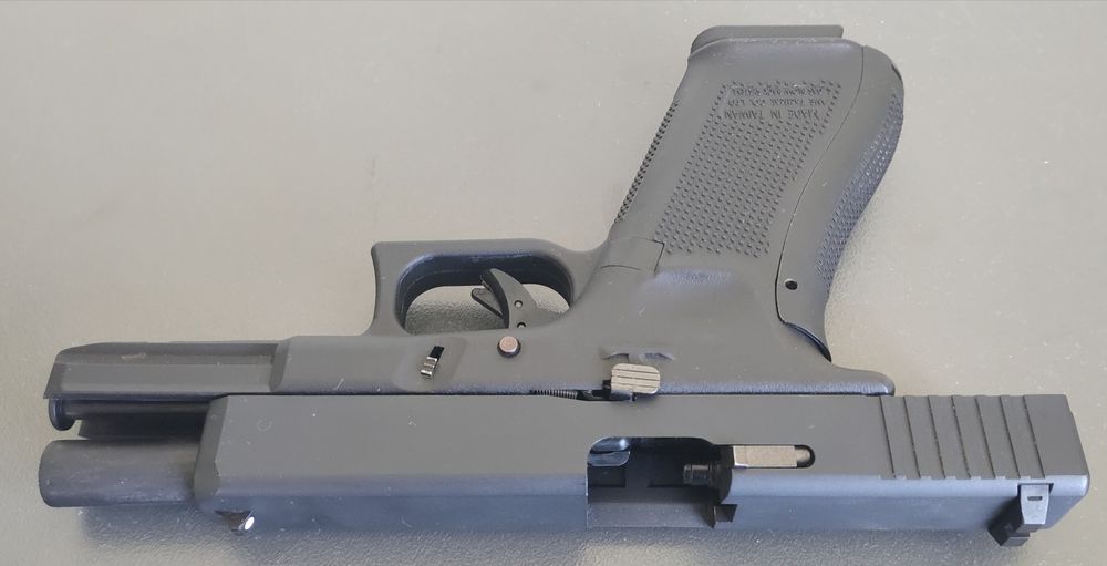 Airsoft/ еърсофт Glock 17 gen 5 WE