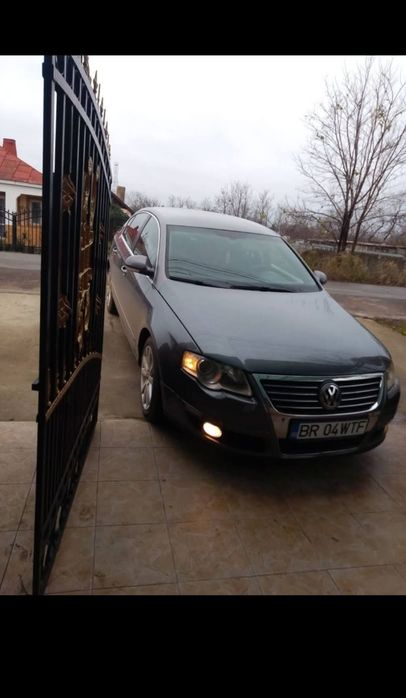 Vând Volkswagen Passat B6l