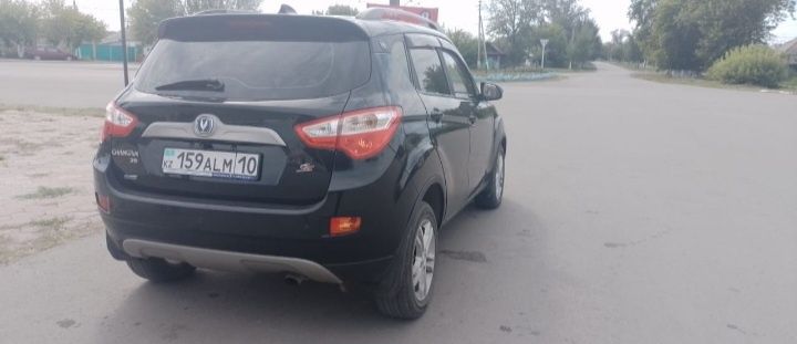 Продам  кроссовер
