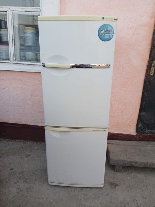 Холодильник бу нерабочий