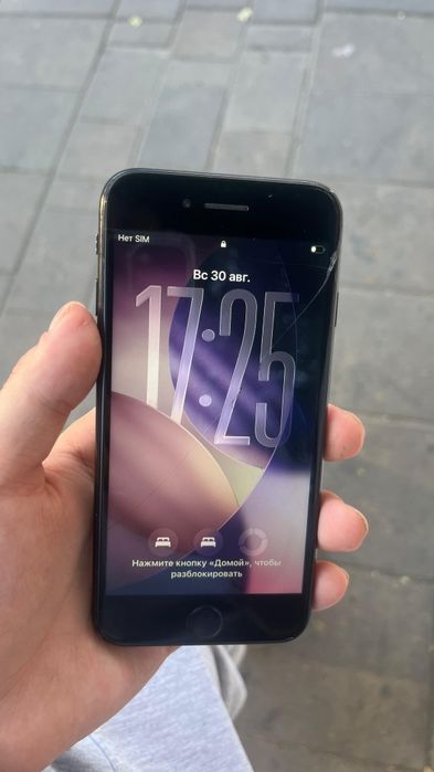 iPhone se  2022 2