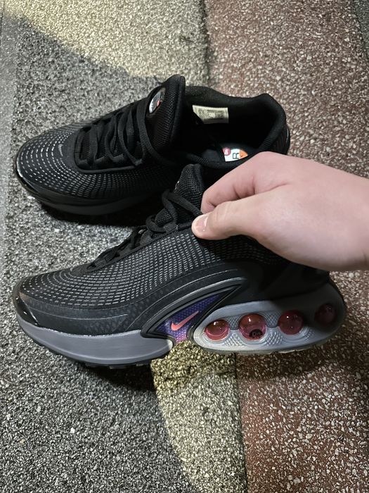 Nike  Air  Max dn