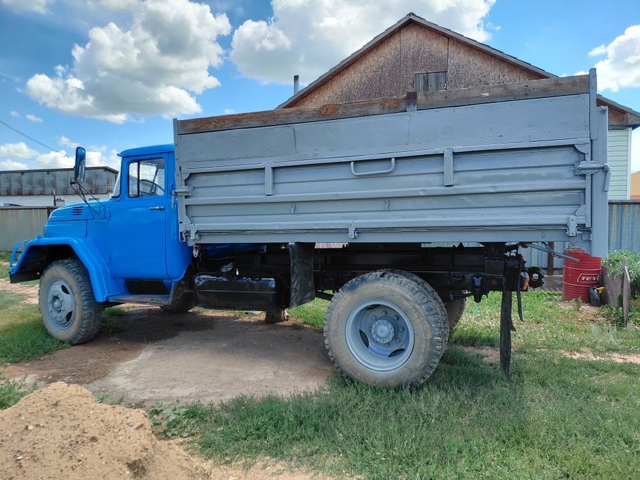Продаётся зил сельхозник