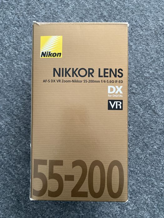 Aparat foto Nikon D3100 + Obiectiv 18-55 mm + Obiectiv 55-200 mm