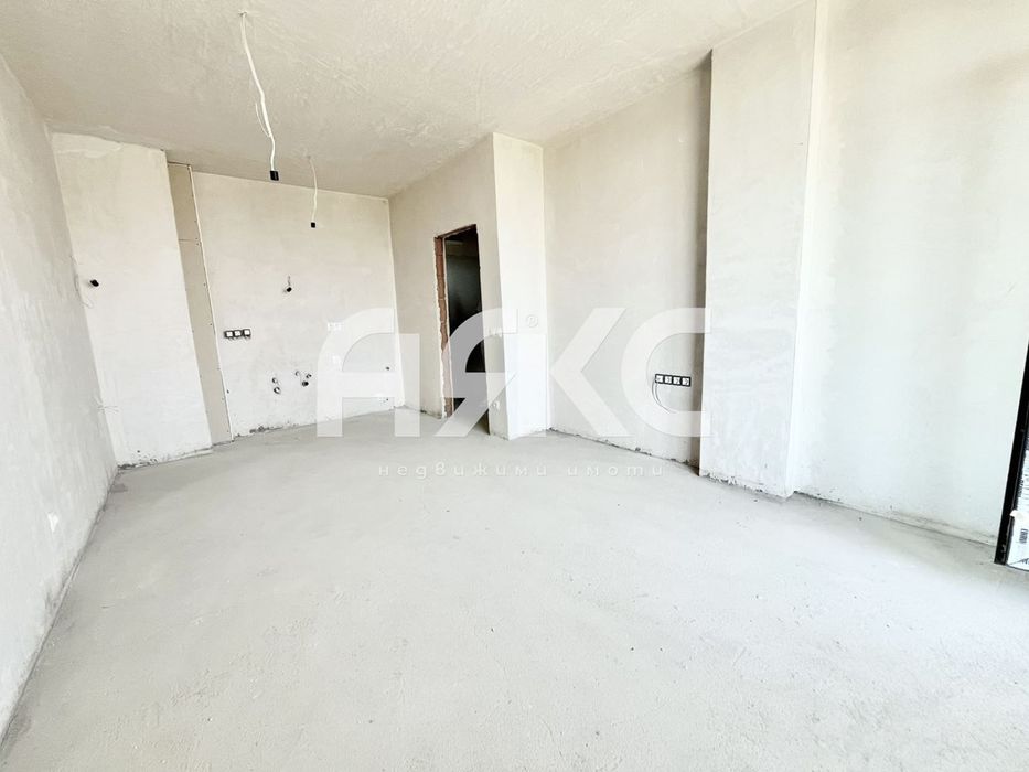 Продава се Двустаен апартамент в София, Полигона - 60 кв.м за 3000 €/кв.м - Снимка #3