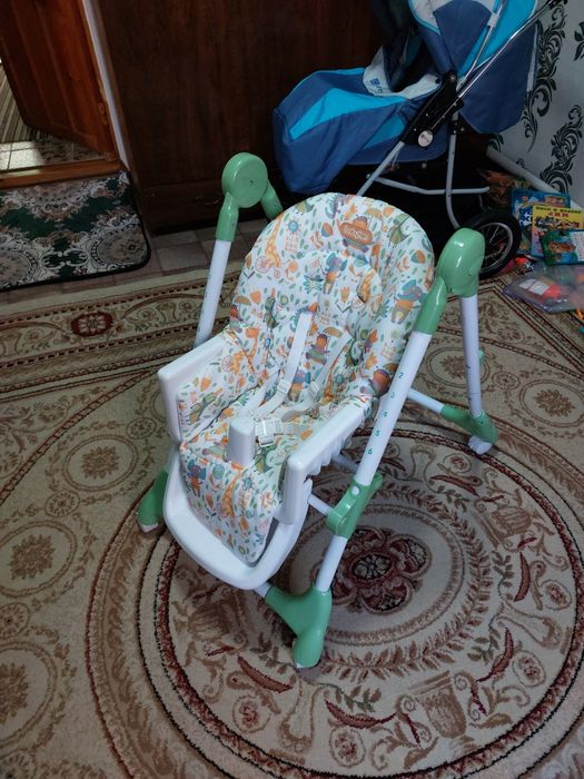 Стульчик для кормления