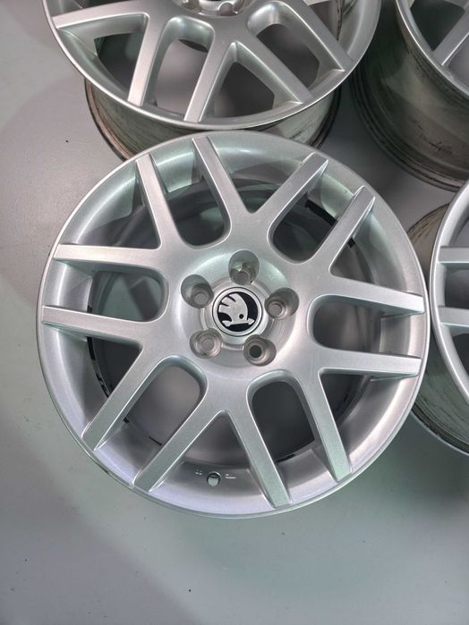 4 Jante Aliaj 5x100 16'' OEM VW Golf 4 VW T-Cross VW Taigo / Skoda Fabia Kamiq Rapid Scala - 6.5J ET 42 !