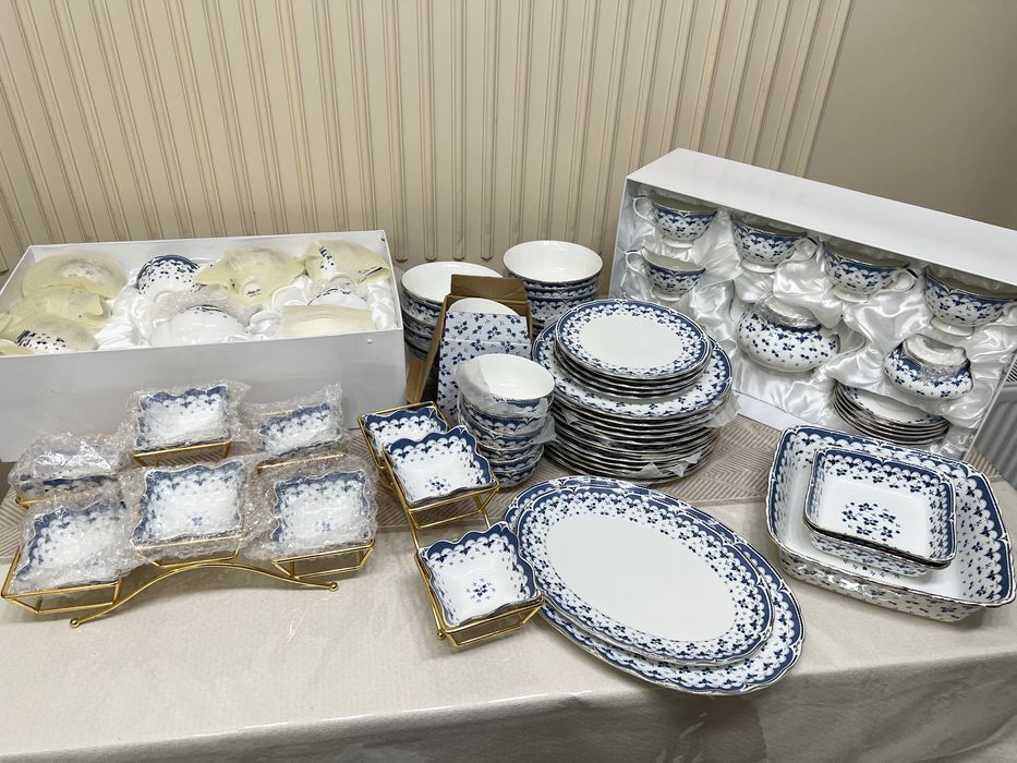 Продам сервиз под цептер на 12 персон