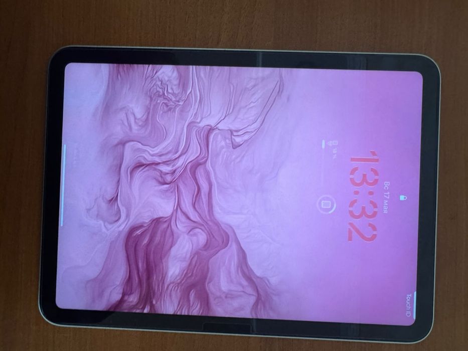 Планшет Apple iPad A16