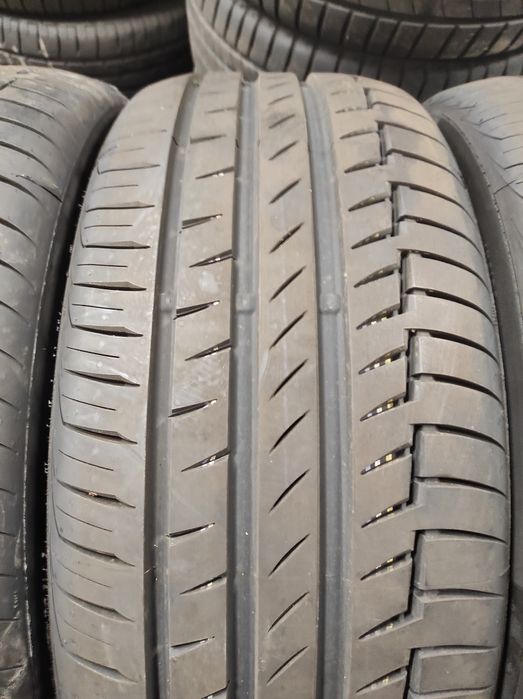 235/45/18 Continental