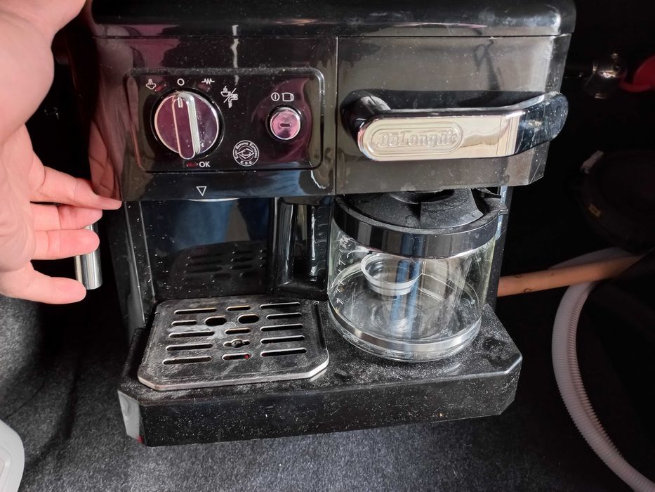 Кафе машина Delonhi