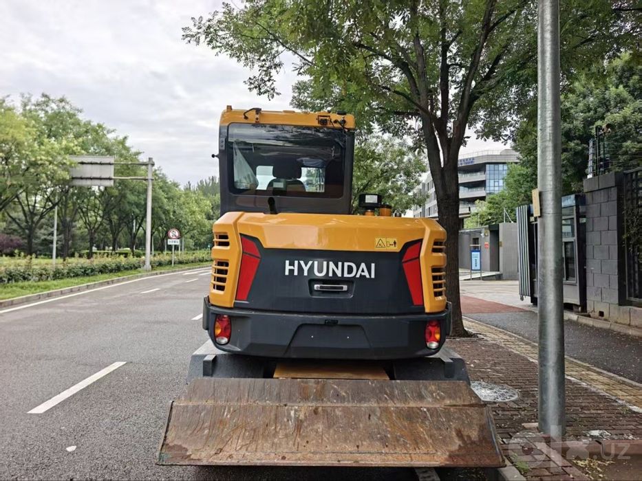 Эксковатор продаю hyundai 55