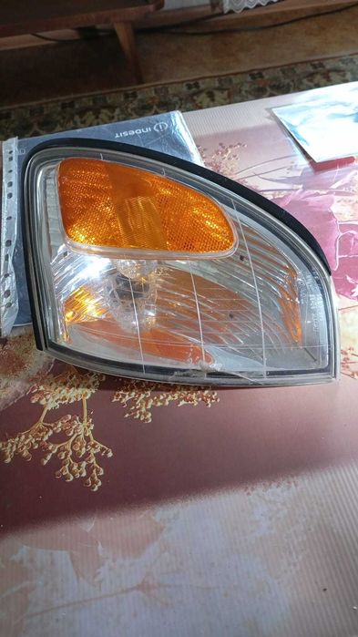 LX470 Подфарник левый или поворотник