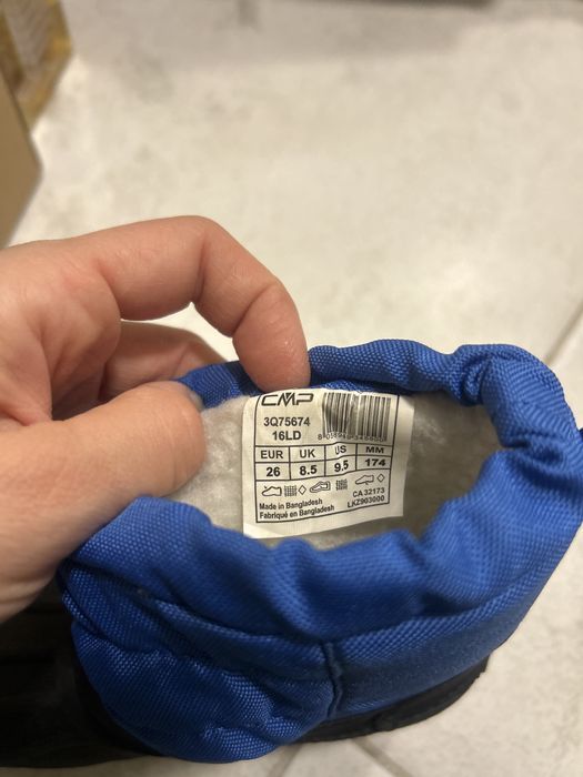 Детски апрески за момче CMP,Италински гумени ботуши,сандали 26 номер