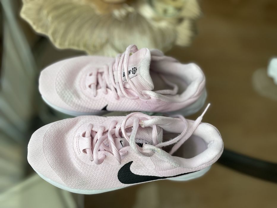 Маратонки за момиче Nike 36